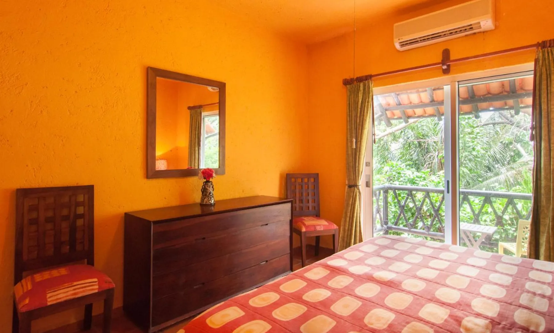 Charming Authentic Mexico-Walk To Beach & 5Th Ave! Playa del Carmen 0*,