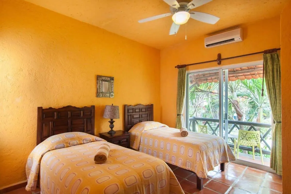 Charming Authentic Mexico-Walk To Beach & 5Th Ave! Playa del Carmen 0*,